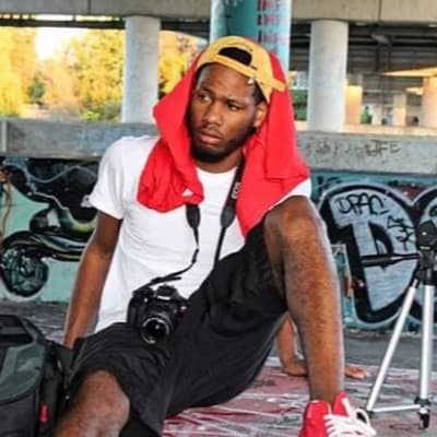 Changing Our Narrative With Our Business Spotlight Derrick Hicks