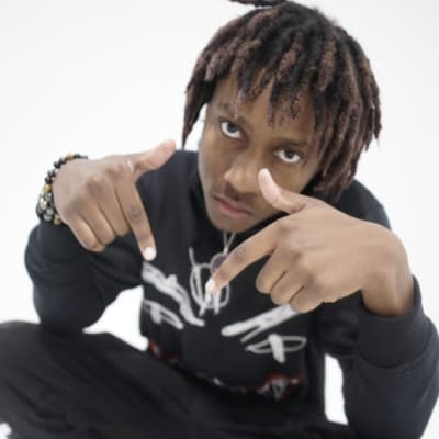 Exploring The Power of Meditation to Manifest with Our Business Spotlight Lowkie